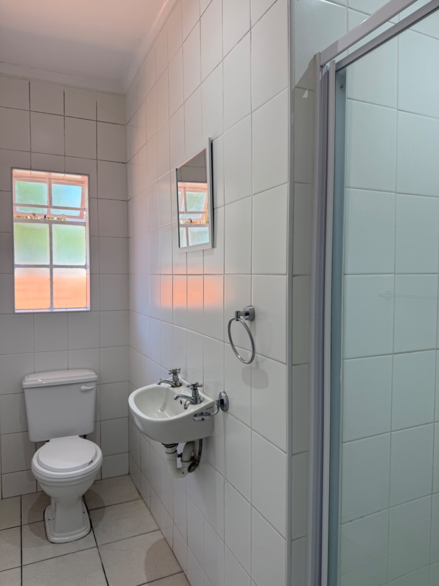 5 Bedroom Property for Sale in Bluewater Bay Eastern Cape